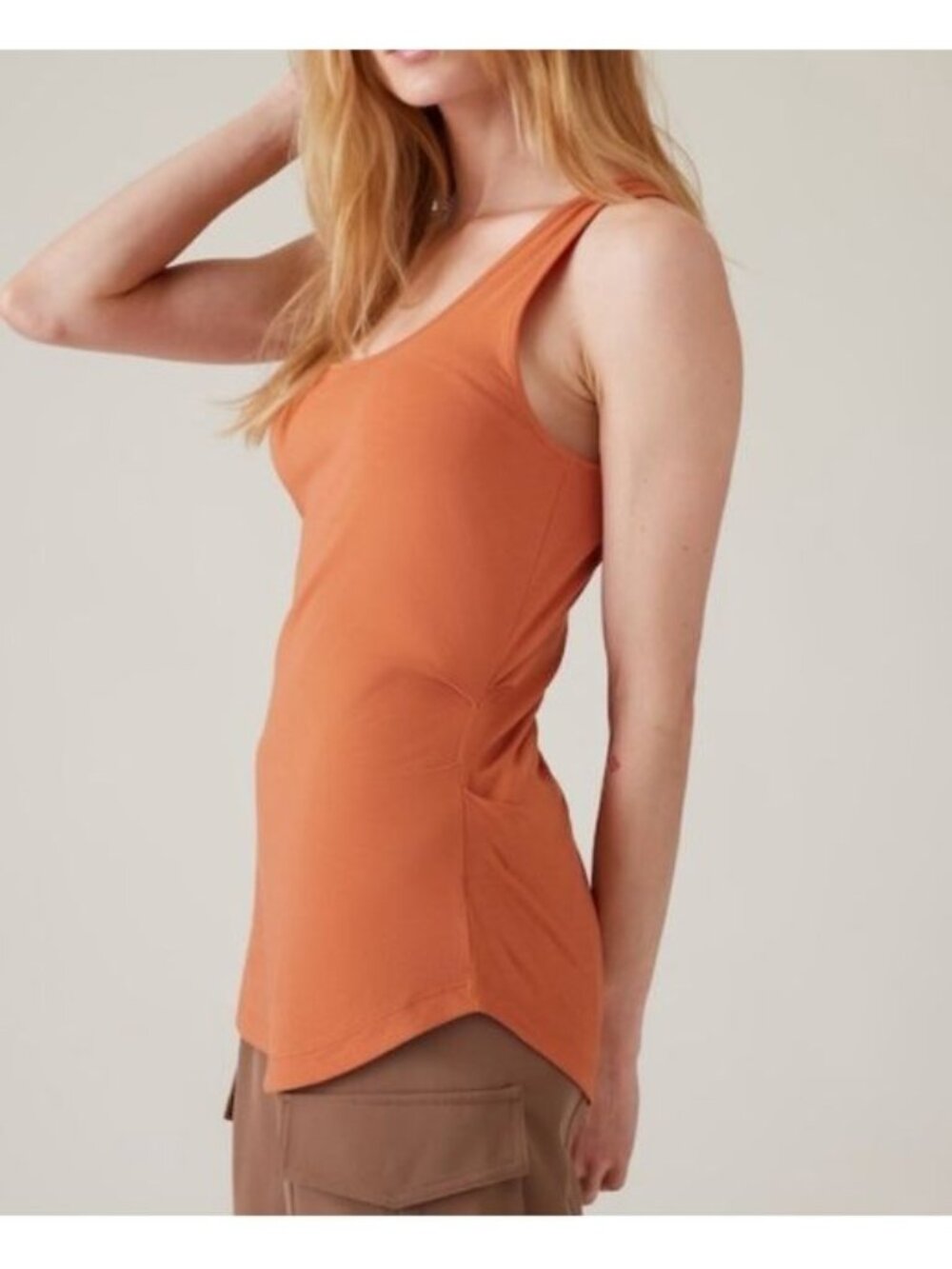 ATHLETA outbound tank in sunbaked clay size M